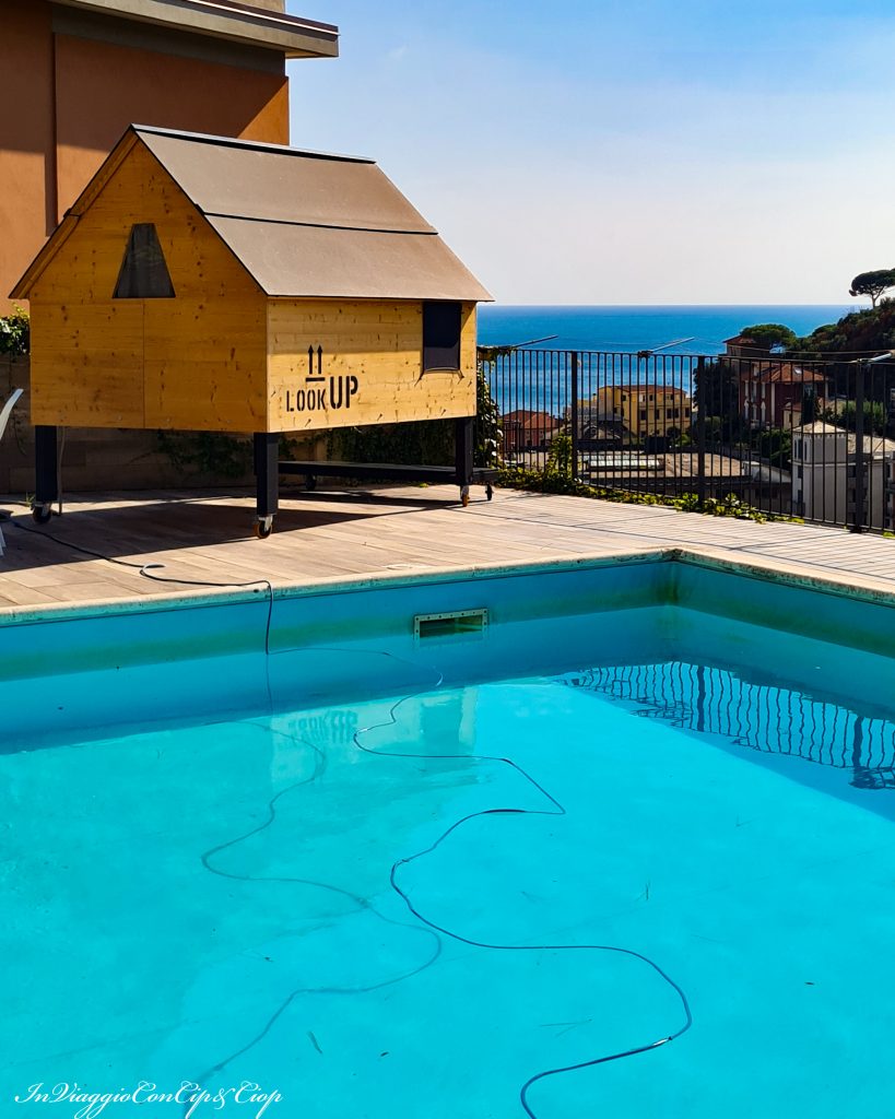 StarsBox in piscina Liguria