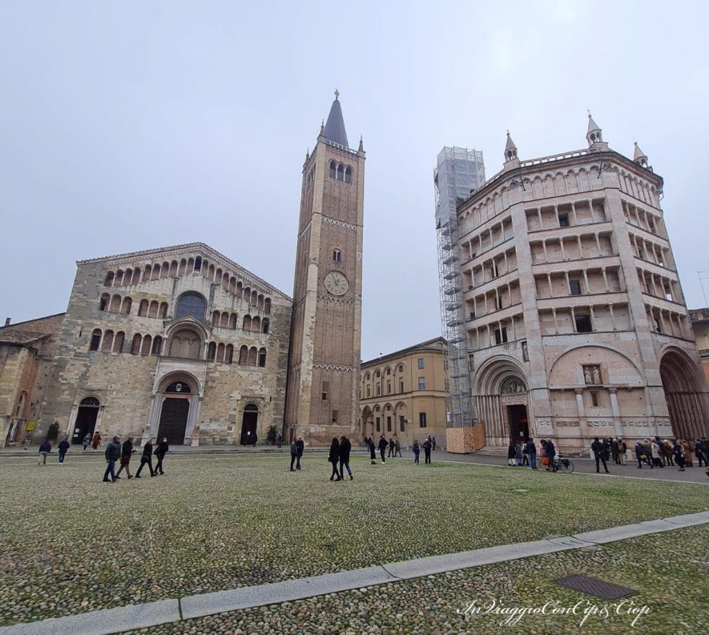 parma piazza del duomo piazza del Duomo Parma