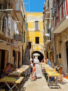 bari