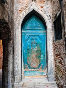 porta blu