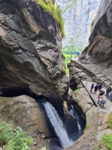 Trummelbach Falls svizzera