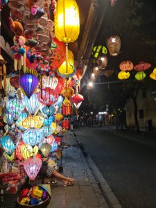 hoi an vietnam città delle lanterne